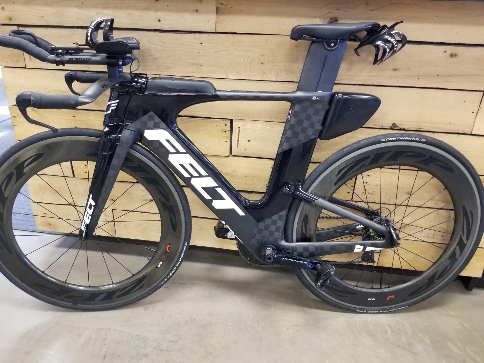 Felt Bicycles 2018 IA FRD 54cm - Black Textreme Carbon, Zipp, Stages, Duraace