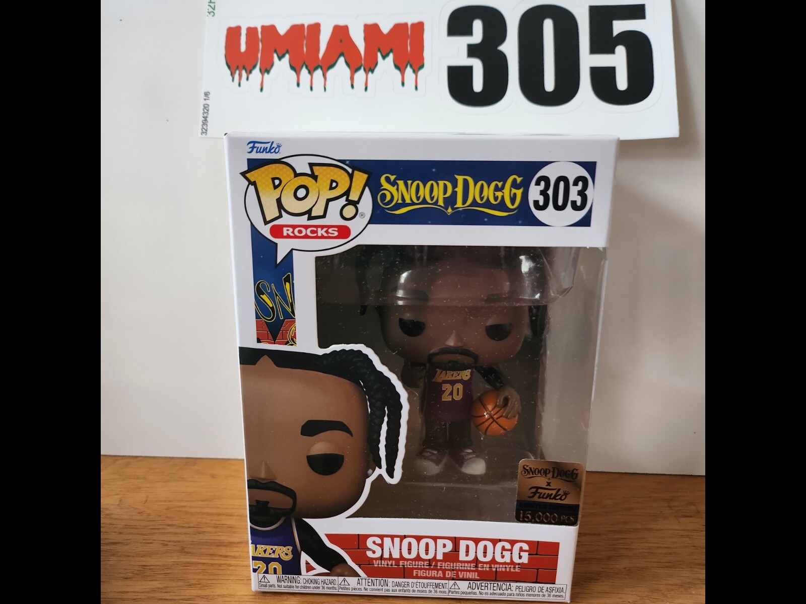 その他 Funko Snoop Dog Lakers jerseys set Funko Pop! Exclusive Snoop Dogg In Purple Lakers Jersey #303