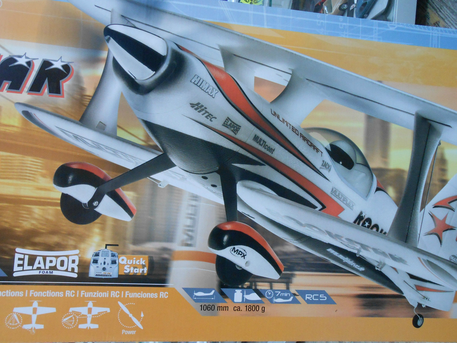 RC Motorflugzeug-Doppeldecker