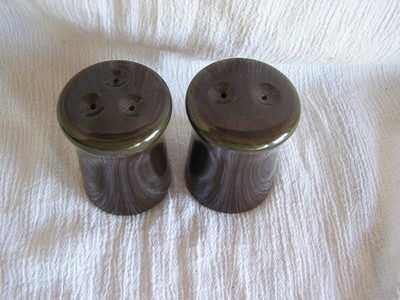 Vintage Franciscan Madeira USA Green Tan Floral Scroll Salt & Pepper Shaker Set