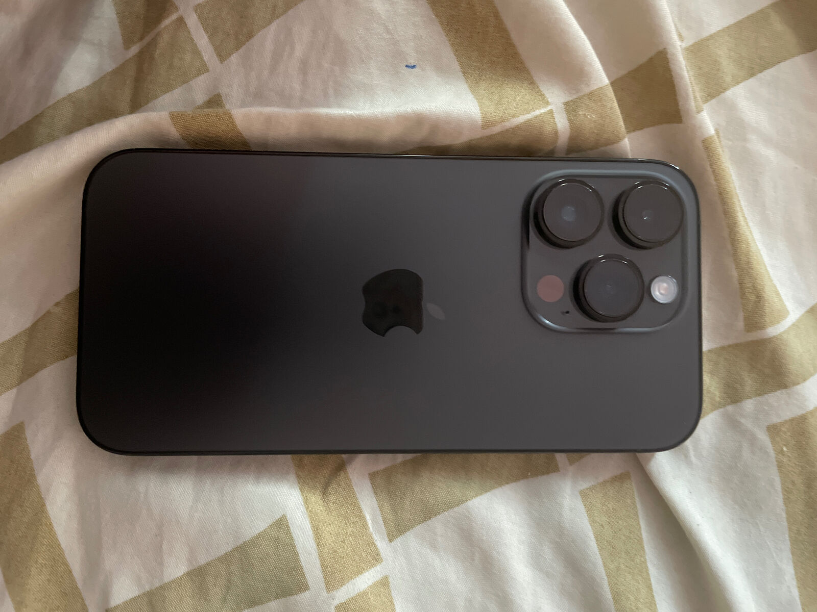 Apple iPhone 14 Pro 256GB Space Black (Unlocked) - Excellent Apple iPhone 14 Pro 256GB Space Black (Unlocked) - Excellent