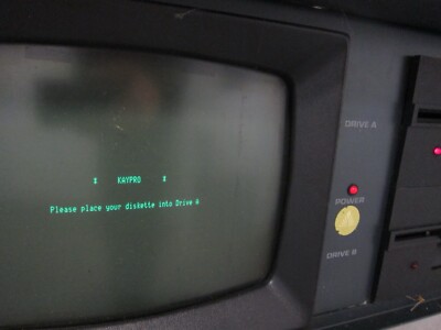 VINTAGE WORKING KAYPRO 4 PORTABLE COMPUTER WITH Cord Broken KEYBOARD