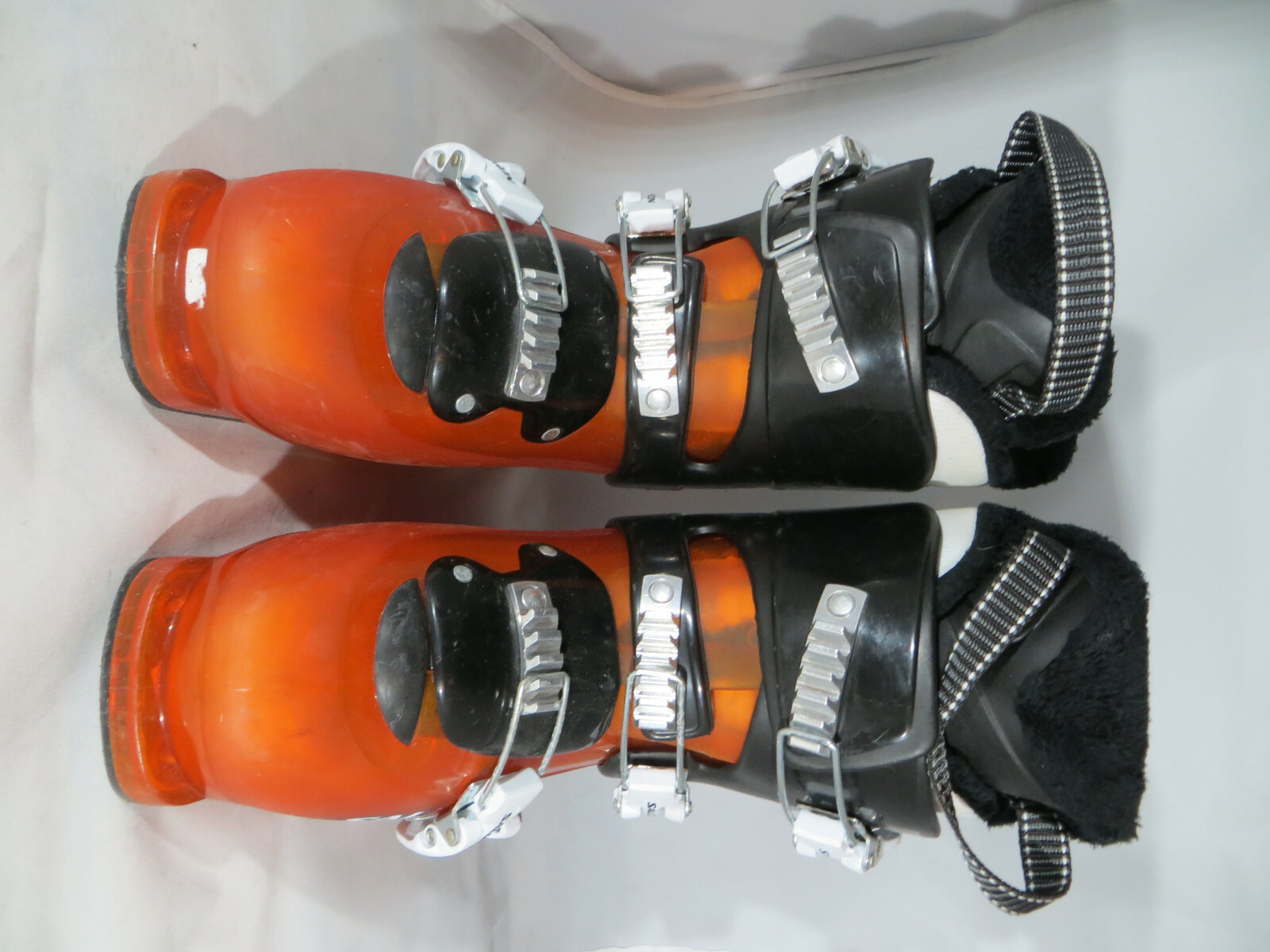 Salomon T3 Youth Ski Boots - Size 22/22.5  - 266m Excellent condition