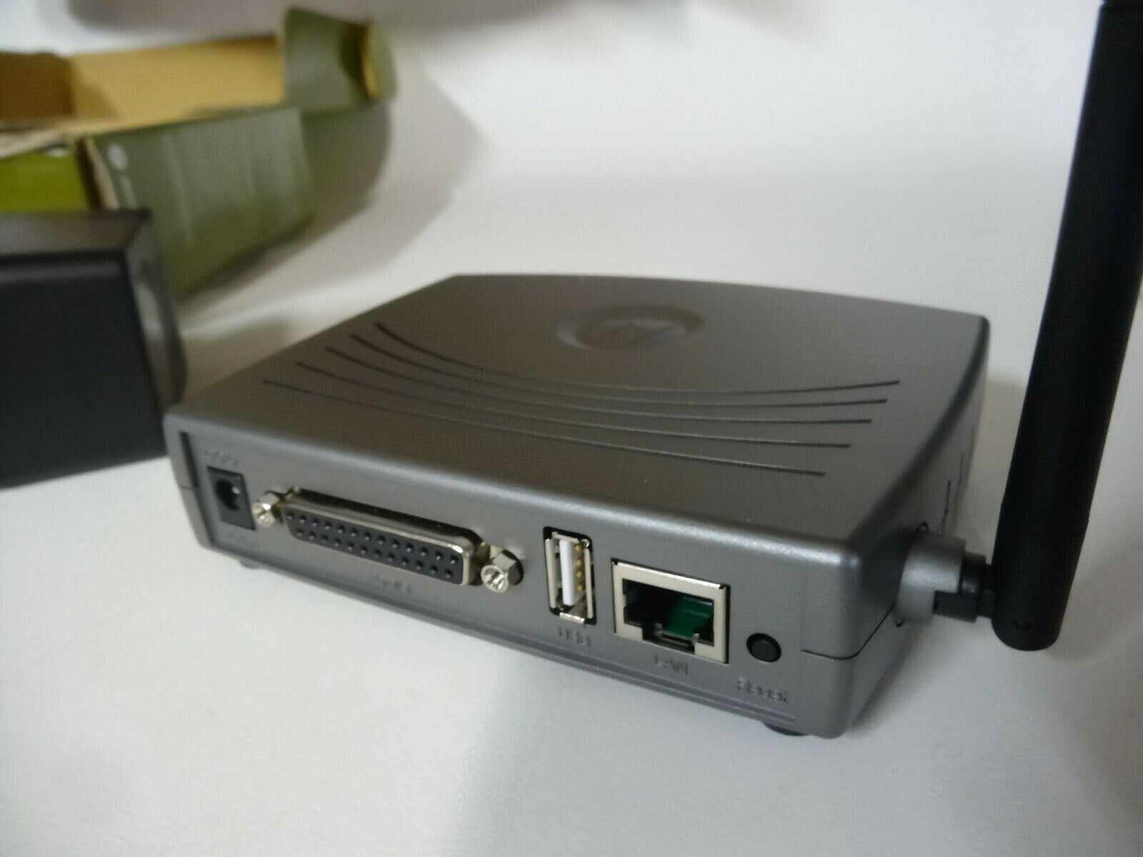 BRAND NEW SEALED Motorola 802.11 G Wireless Print Server WPS870G F1