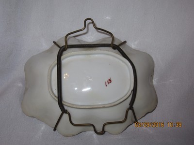 VINTAGE PORCELAIN DISH BOWL - Pink Roses Gold Trim Marked 158