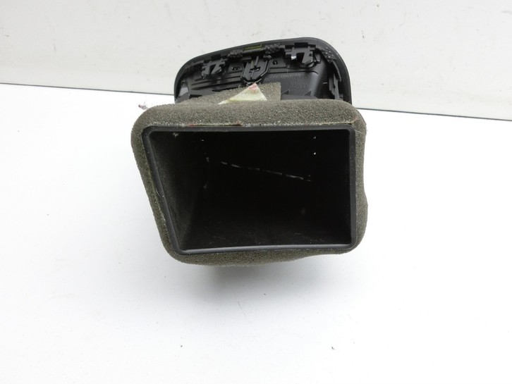 Hyundai I20 GB 16-21 Luftdüse Lüftungsgitter Luftdusche Links Hyundai I20 GB 16-21 17.04.2018 gebraucht Vorschau 5