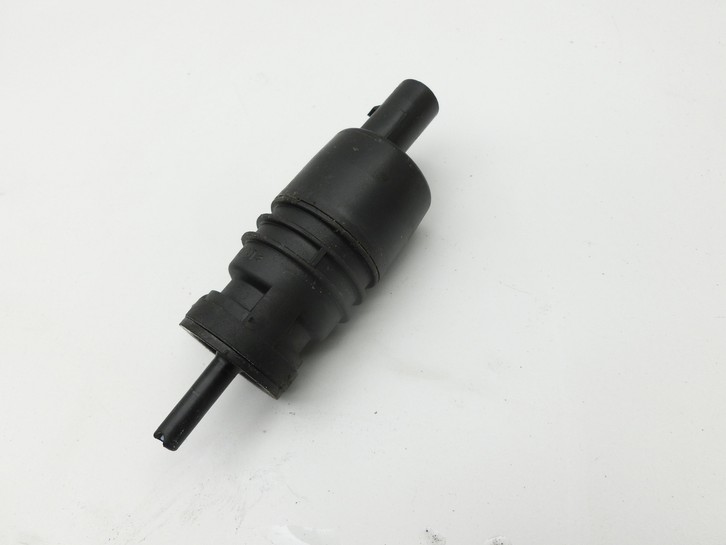 BMW E91 318D LCi 08-13 Waschwasserpumpe Wischwasserpumpe Waschpumpe Vo.  - Bild 3