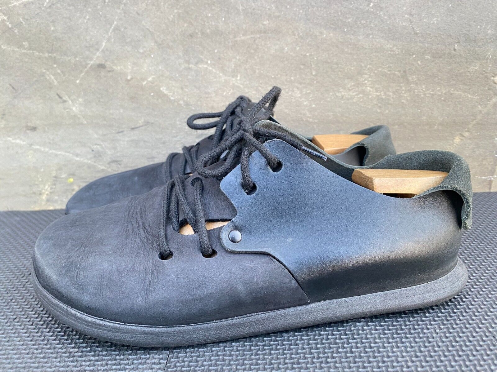 Birkenstock Montana Lace 39 (Womens US 8-8.5 ) Black Leather Birkenstock Montana Lace 39 (Womens US 8-8.5 ) Black Leather