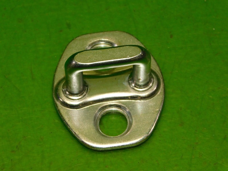 19-22 Veloster N OEM door U hook lock latch catch