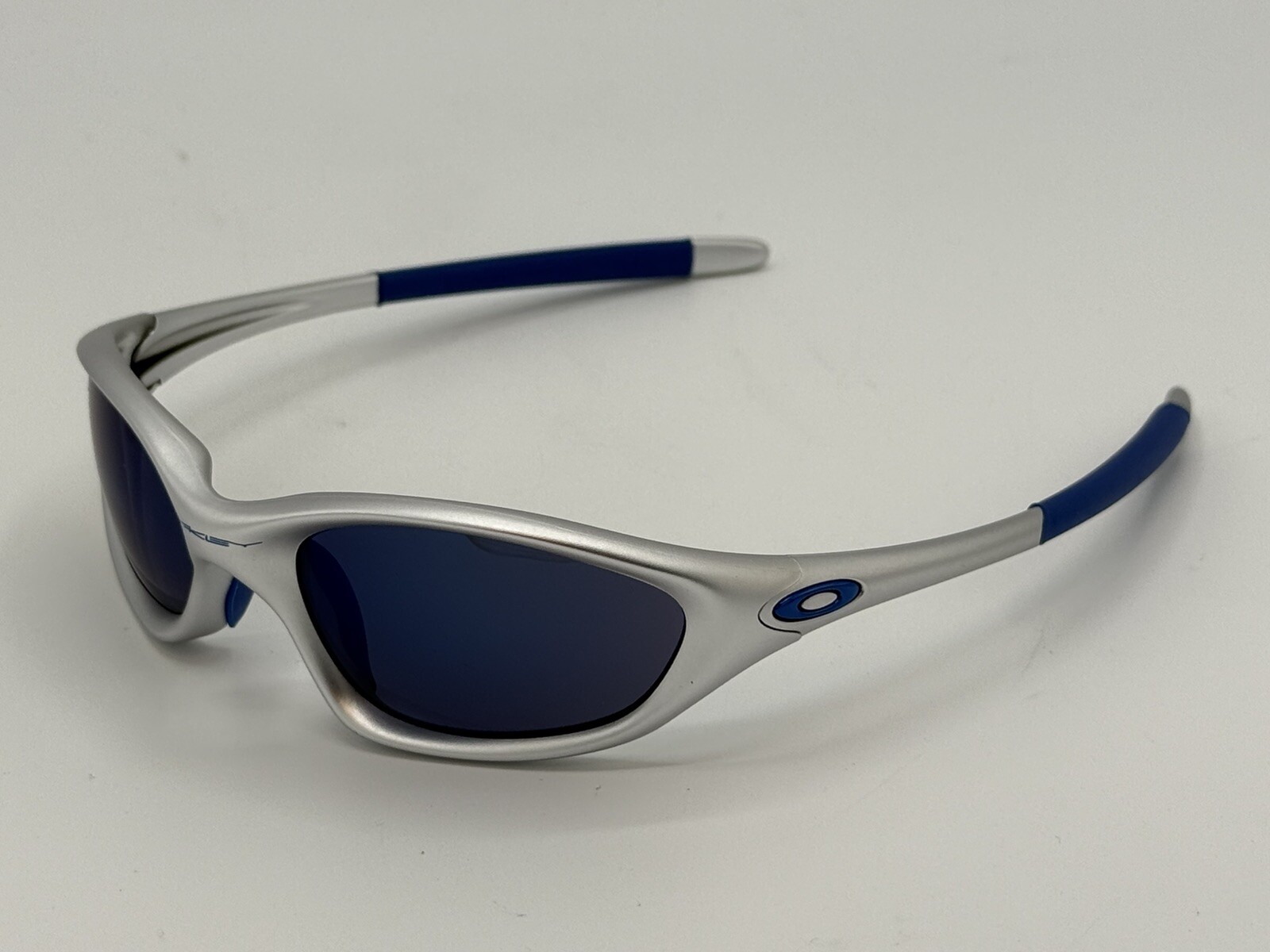 マ*ュ様 Oakley twenty XX $_57.JPG?set_id=880000500F
