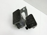 Opel Astra J 12-18 Hupe Signalhorn Hochtöner und Tieftöner Opel Astra J 12-18 01.01.2013 13472523 gebraucht Vorschau 2