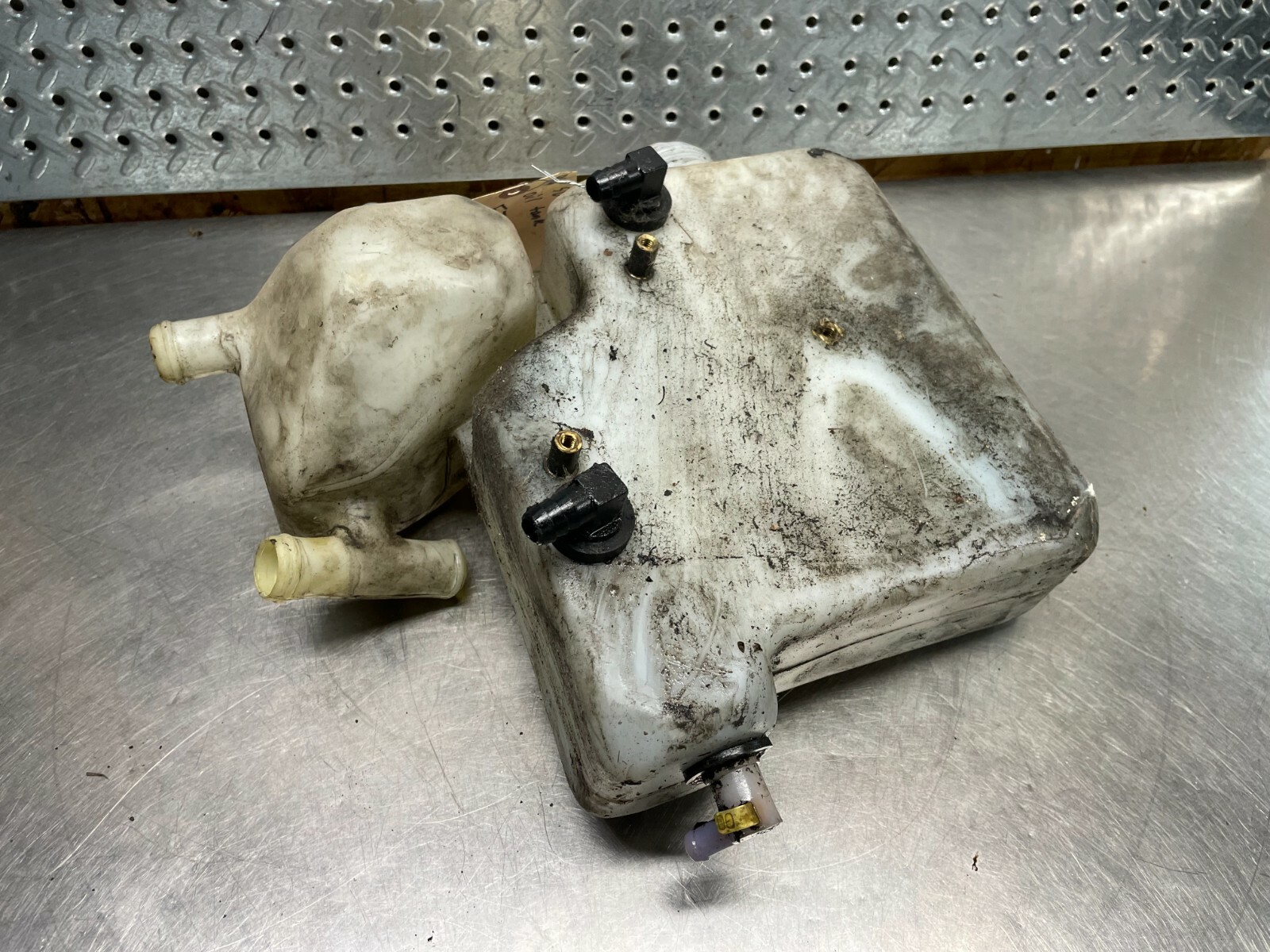 1996 SKI-DOO MXZ 583 COOLANT TANK 572076900 S034D | eBay 1996 SKI-DOO MXZ 583 COOLANT TANK 572076900 S034D | eBay