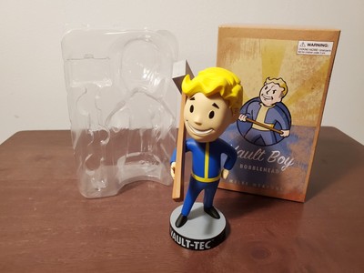 Vault Boy Bobblehead - 111 - Fallout 4 - Melee Weapons - Series 1