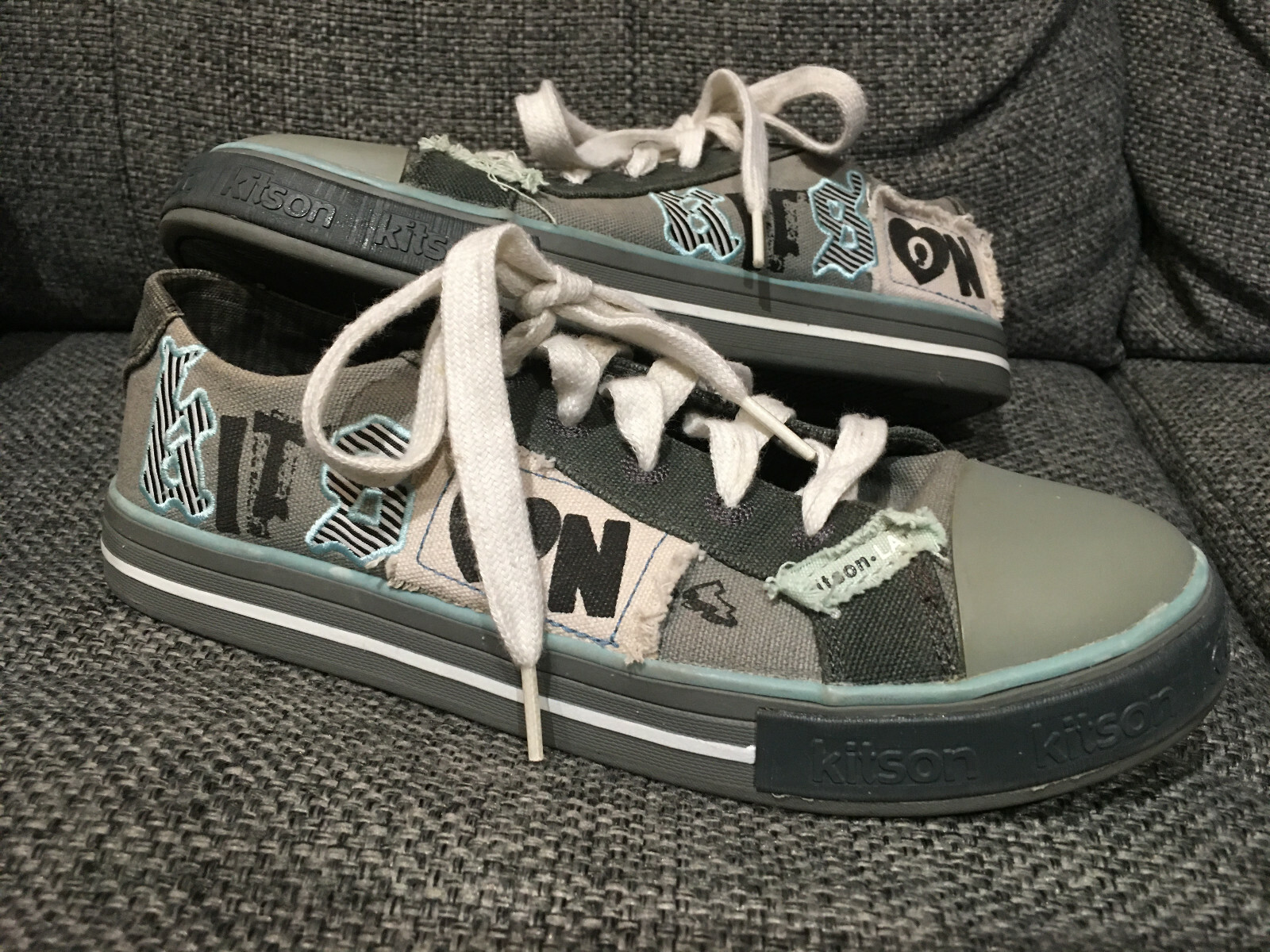 Size 8.5m Green Canvas Lace Up Shoes
