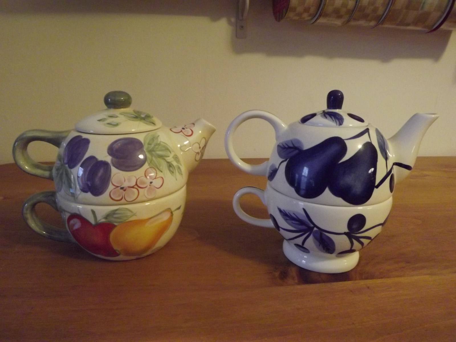 3 PC SET CERAMIC TEAPOT AND CUP STACKABLE U CHOOSE FRUIT or BLUE & WHITE