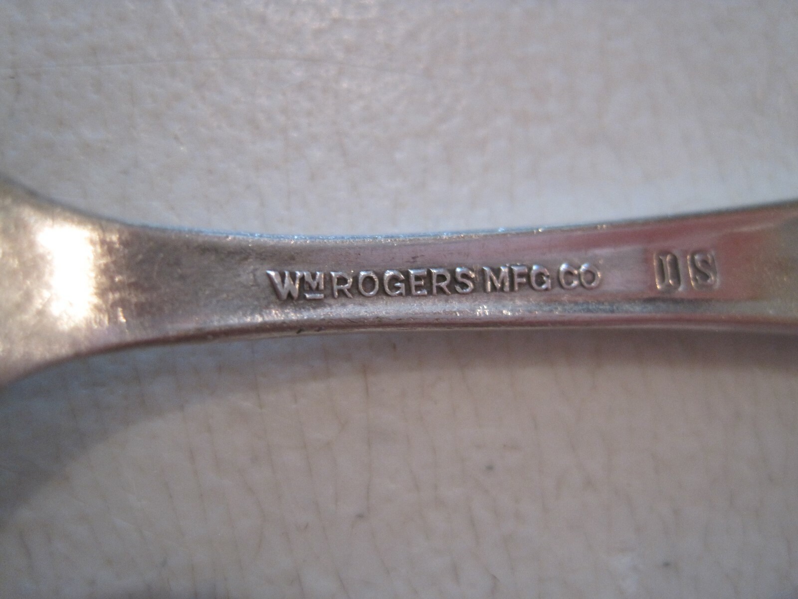 VINTAGE DISNEY MICKEY MOUSE SILVERPLATE WM ROGERS SOUVENIR SPOON 1930s