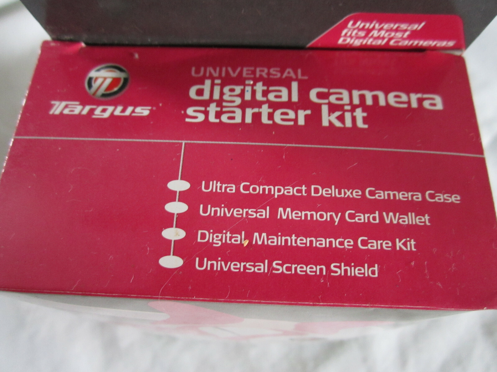 Targus Universal Digital Camera Starter Kit TG-MD100 Cam Case Wallet Shield Care