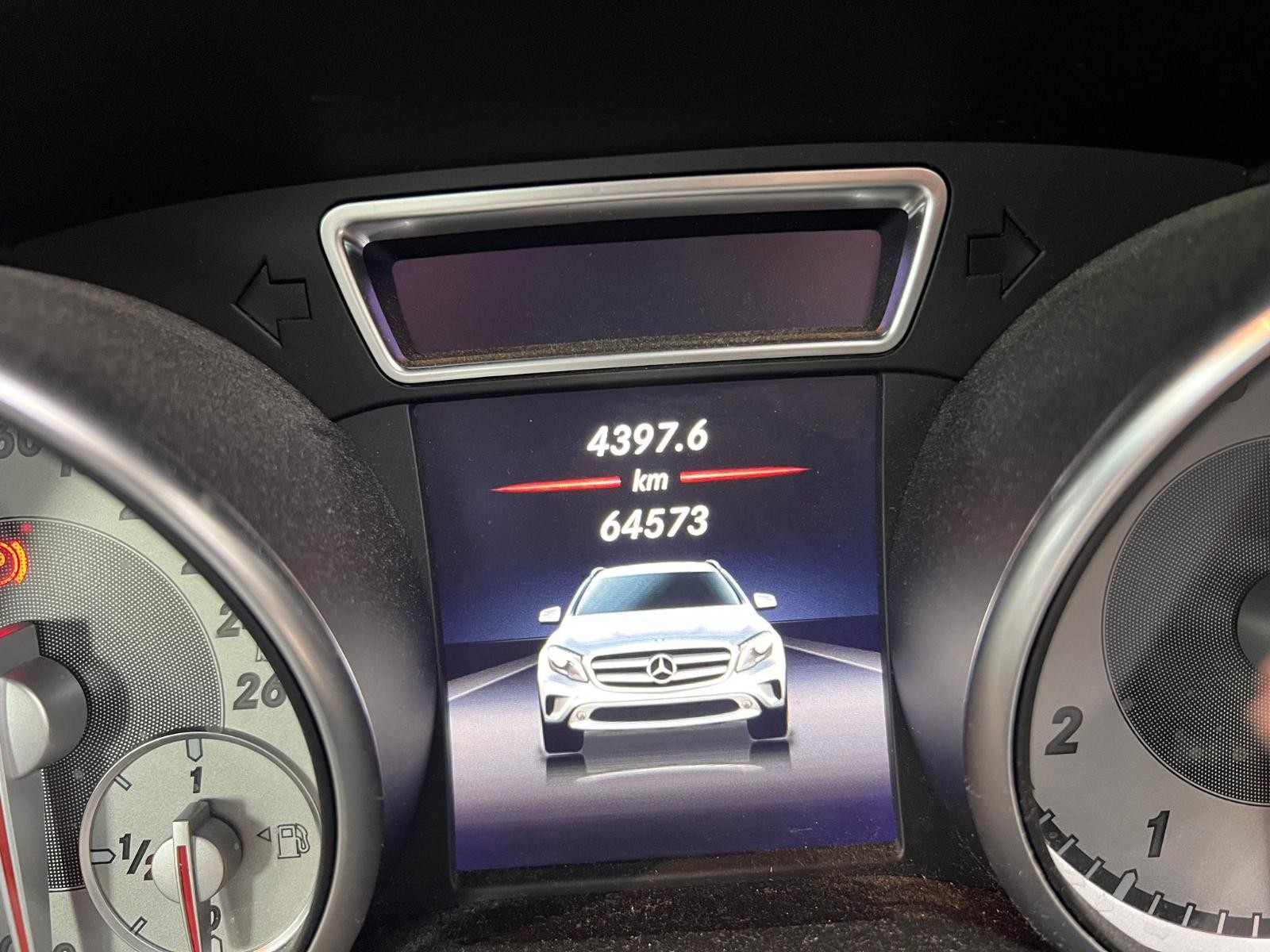 MERCEDES GLA CLASS X156 09/2015-01/2020 RADIATOR 1.6L PETROL A2465001303 - thumbnail 3