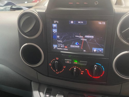 Peugeot Partner image