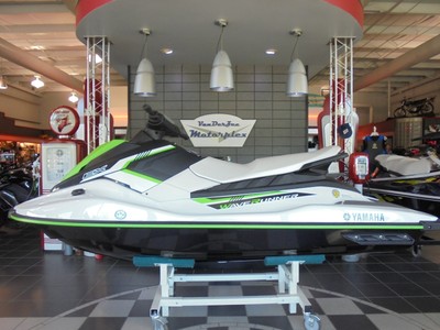 NEW 2017 Yamaha EX 3 Seat Waverunner * LET'S GET BACK ON THE WATER SALE