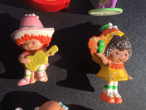 Lot of 6 Vintage Strawberry Shortcake Mini PVC Figures