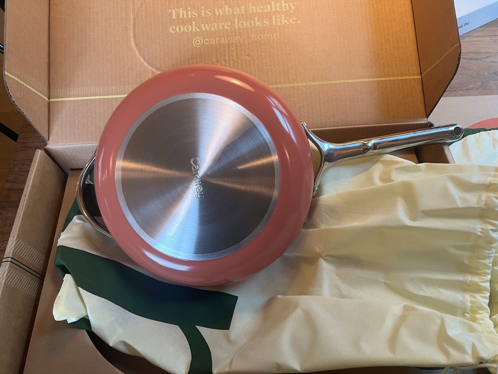 Caraway Nonstick Ceramic Sauté Pan with Lid (4.5 qt, 11.8") Perraco