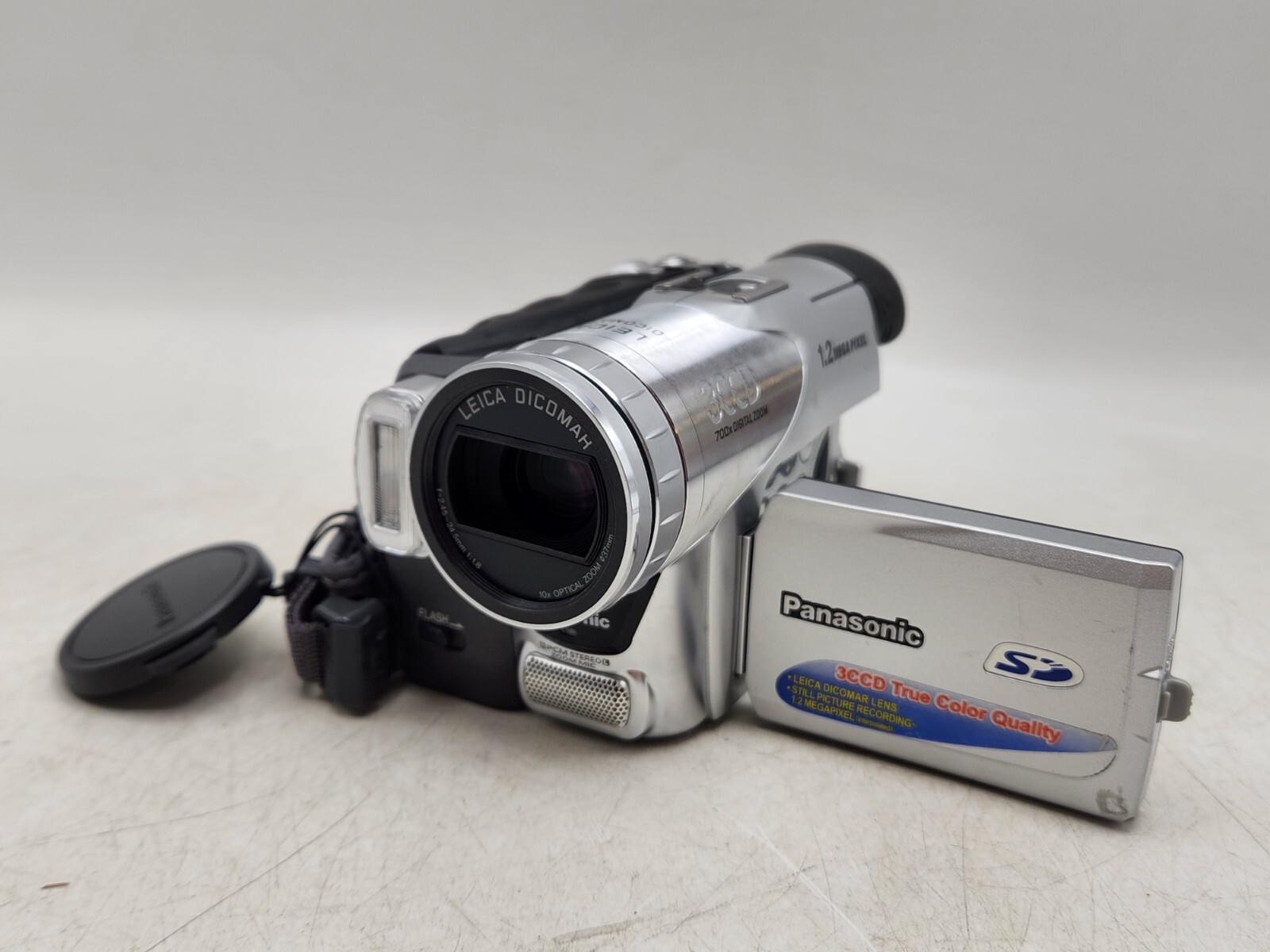 Panasonic Mini DV　パナソニックビデオカメラ　NV-GS70 Amazon.co.jp: パナソニック NV-GS70K-S デジタルビデオカメラ