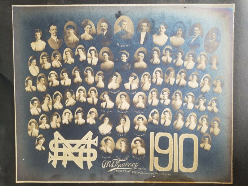 1910 BALTIMORE ALL GIRLS High School Senior Class and Faculty Photo Picture 