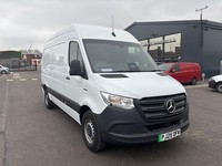 2025 Mercedes-Benz eSprinter 320 81kWh PRO Auto RWD L2 H2 5dr PANEL VAN Electric