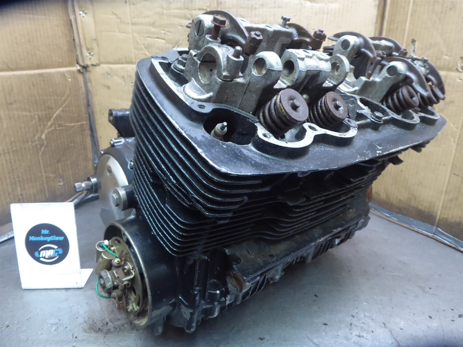 オートバイ・バイク HONDA 750 FOUR CYLINDER ENGINE 1/3 Amazon.com: Minicraft Models Honda 750 Engine 1/3 Scale