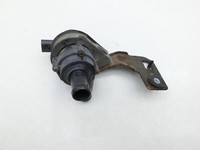 VW T5 7H 03-09 TDI 2,5 96KW Umwelzpumpe Heizung Pumpe VW T5 7H 03-09 22.10.2007 gebraucht Vorschau 2