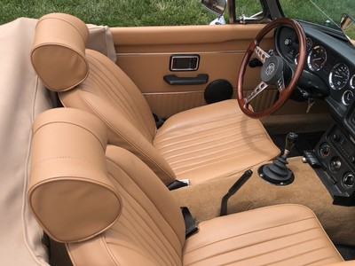 image 4 of interior