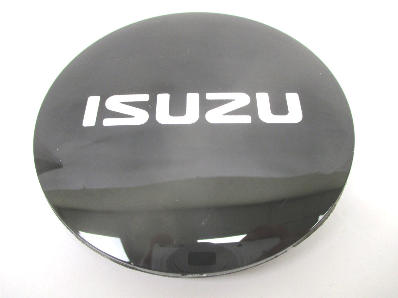 8-97214-850-1 GENUINE ISUZU WHEEL CENTER CAP BLACK PLASTIC