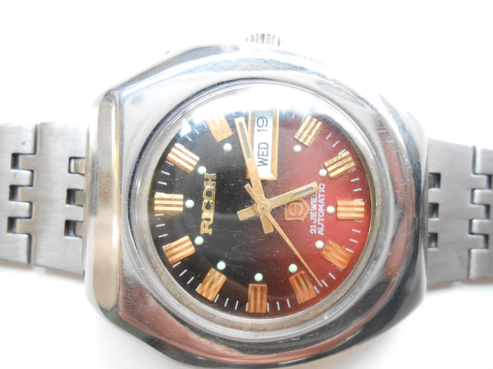 リッコー　ボディデザイン　Body-Design　Riccoh VINTAGE SS RICOH 9 JAPAN NEW BEAUTIFUL RED DIAL D/D MENS