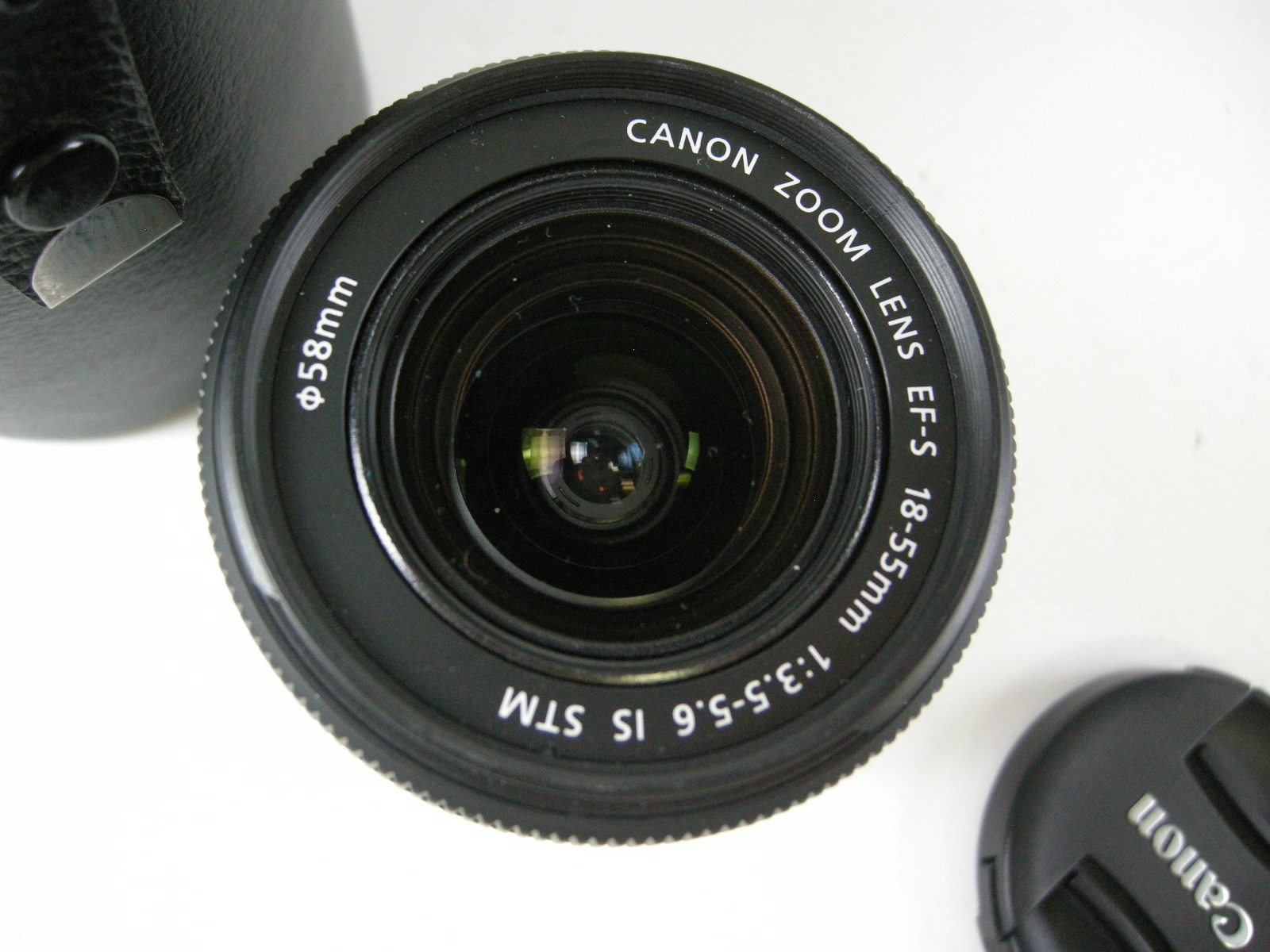 Canon EF-S 18-55mm f3.5-5.6 IS STM lens