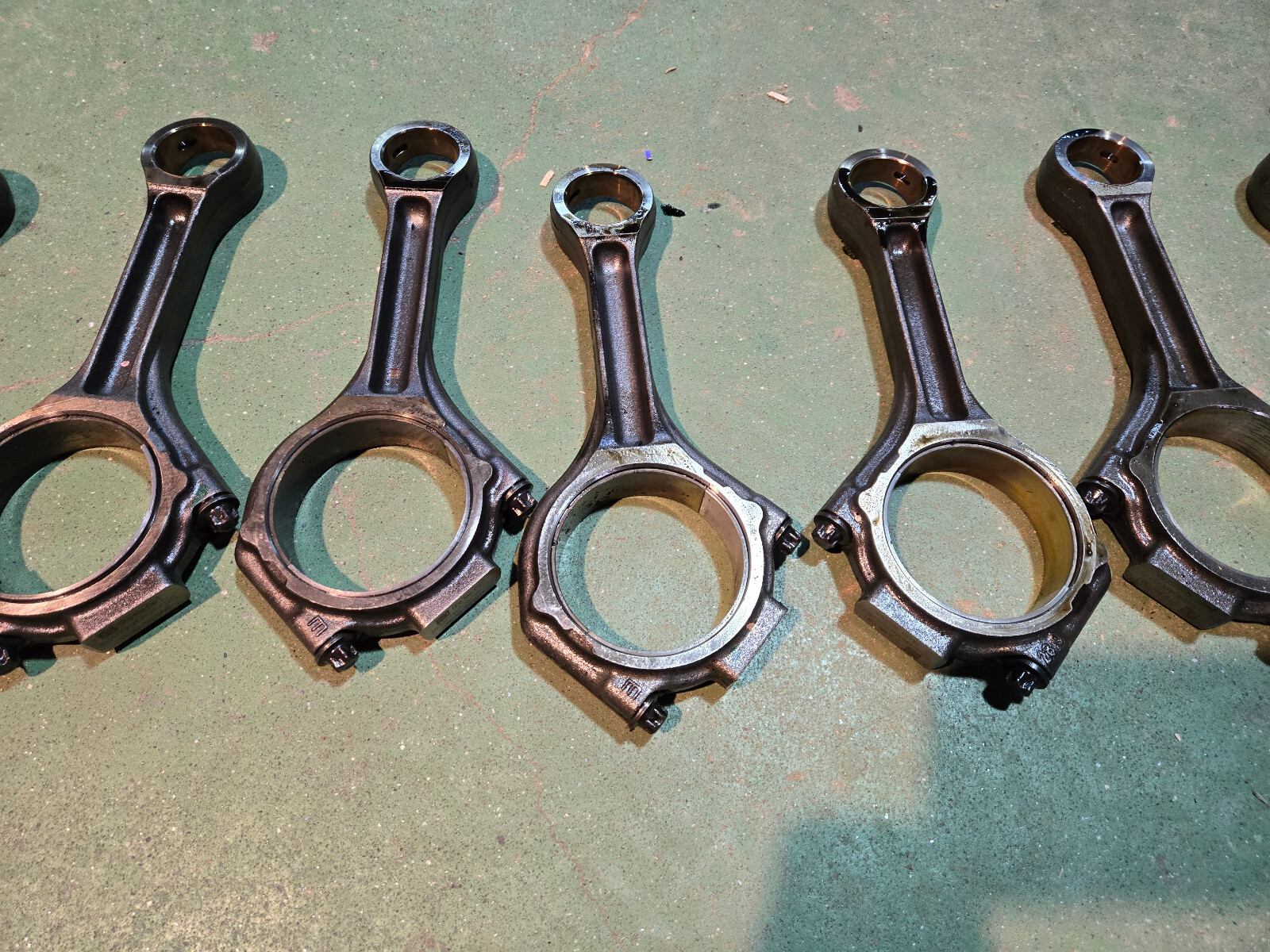 Connecting Rod SET Ford 6.7L Powerstroke Diesel BC3Q-6200-AA BC3Z-6200-A - Picture 3 of 8