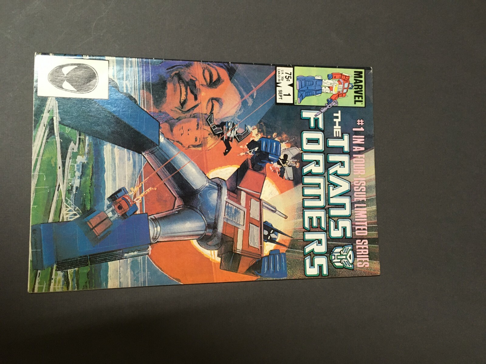 洋書 TOM THE COMICS VOLUME 1 The Transformers Compendium Vol. 1 | Book by Bob Budiansky