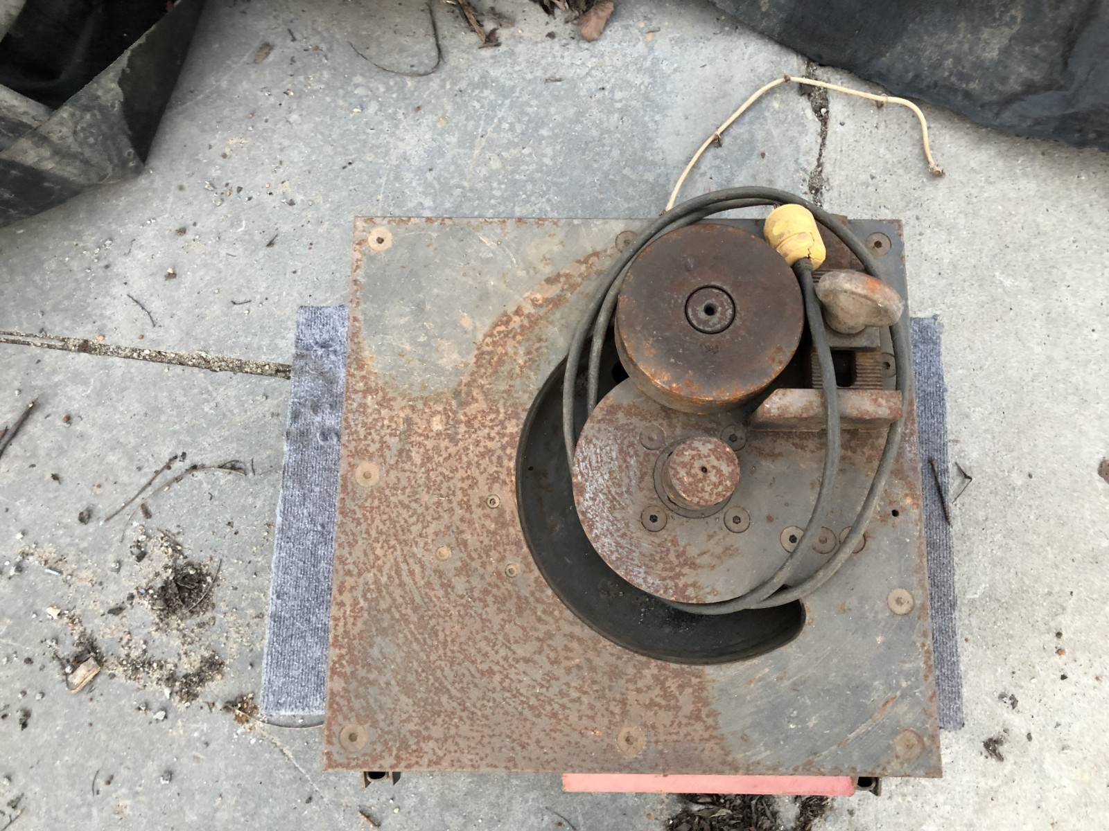 Baron Rebar Table Bender 1