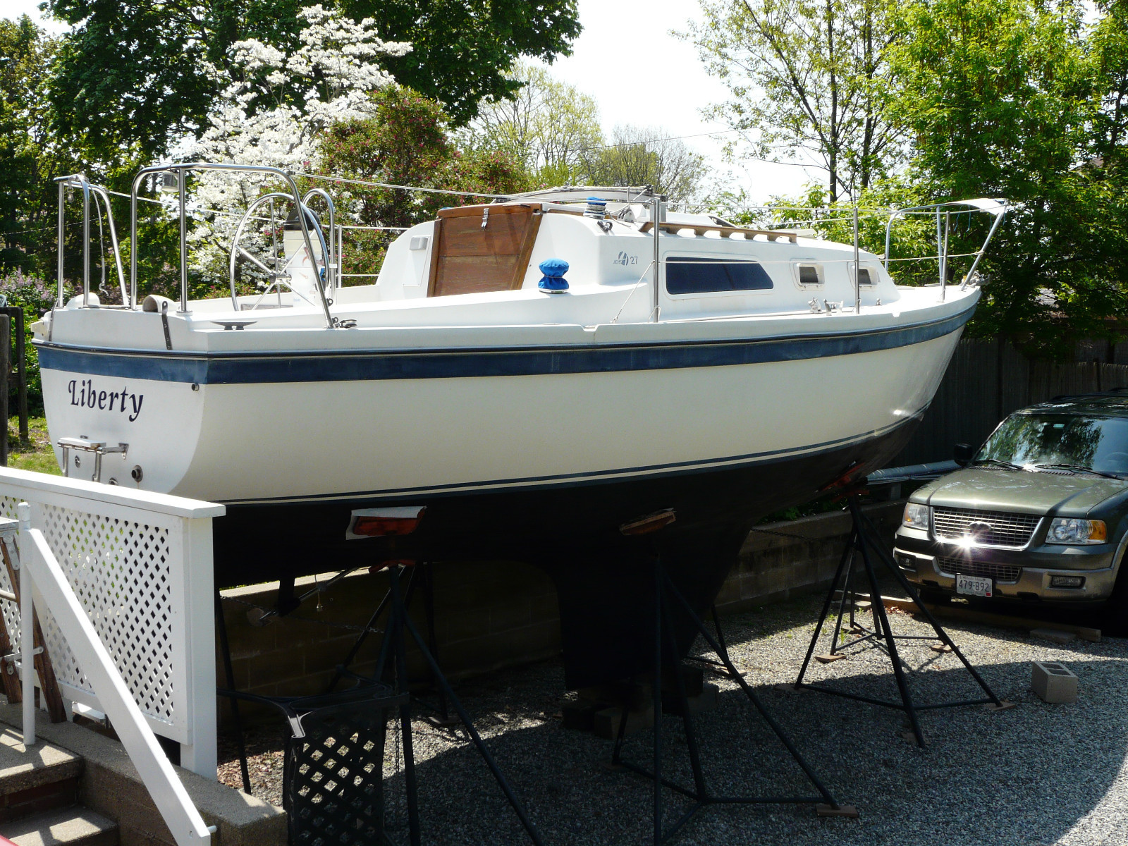 Sailboat - Helms 27 Masthead Sloop