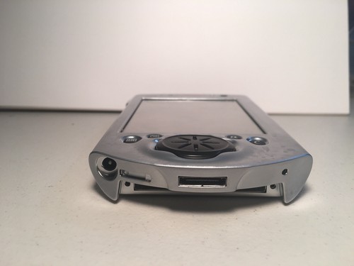 Compaq iPAQ h3150 With Monochrome Screen + Charger