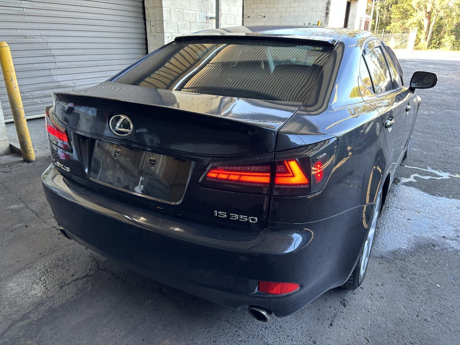 2011 Lexus Is250/is250c BONNET HINGE/STRUT /IS350 HINGES (PAIR) GSE20R/ image 5