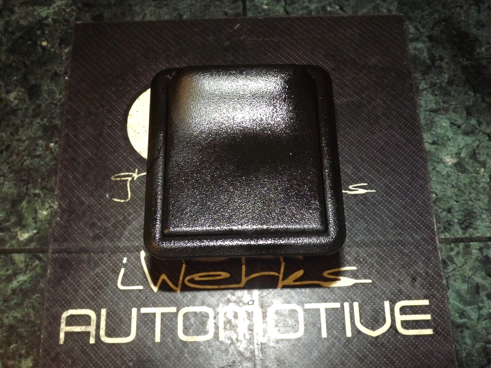 【新品未使用】BoTT OG LOGO ASHTRAY FTC - FTC 灰皿 OG LOGO ASHTRAY SILVERの通販 by fsbs's shop