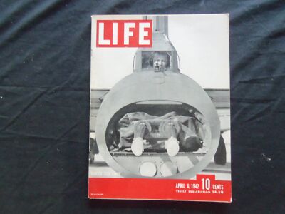 1942 APRIL 6 LIFE MAGAZINE - TAIL GUNNER - BOMBER TASK FORCE - L 281