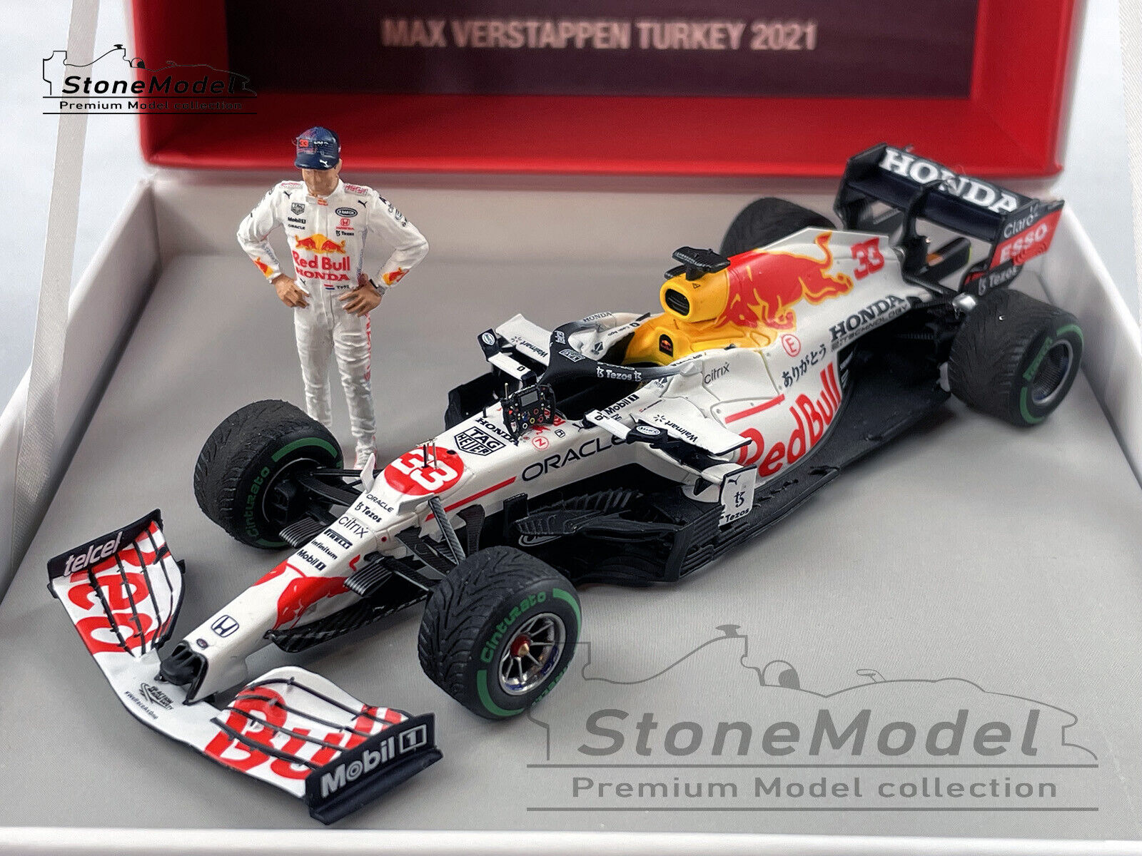 Red Bull F1 RB16B #33 Max Verstappen Turkish GP 2021 1:43 Red Bull F1 RB16B #33 Max Verstappen Turkish GP 2021 1:43
