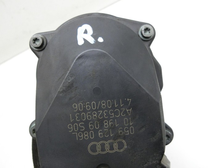 Audi A5 8T 07-12 Luftklappenstellmotor Stellmotor Rechts Audi A5 8T 07-12 04.12.2008 059129712BS 059129086L... Vorschau 4