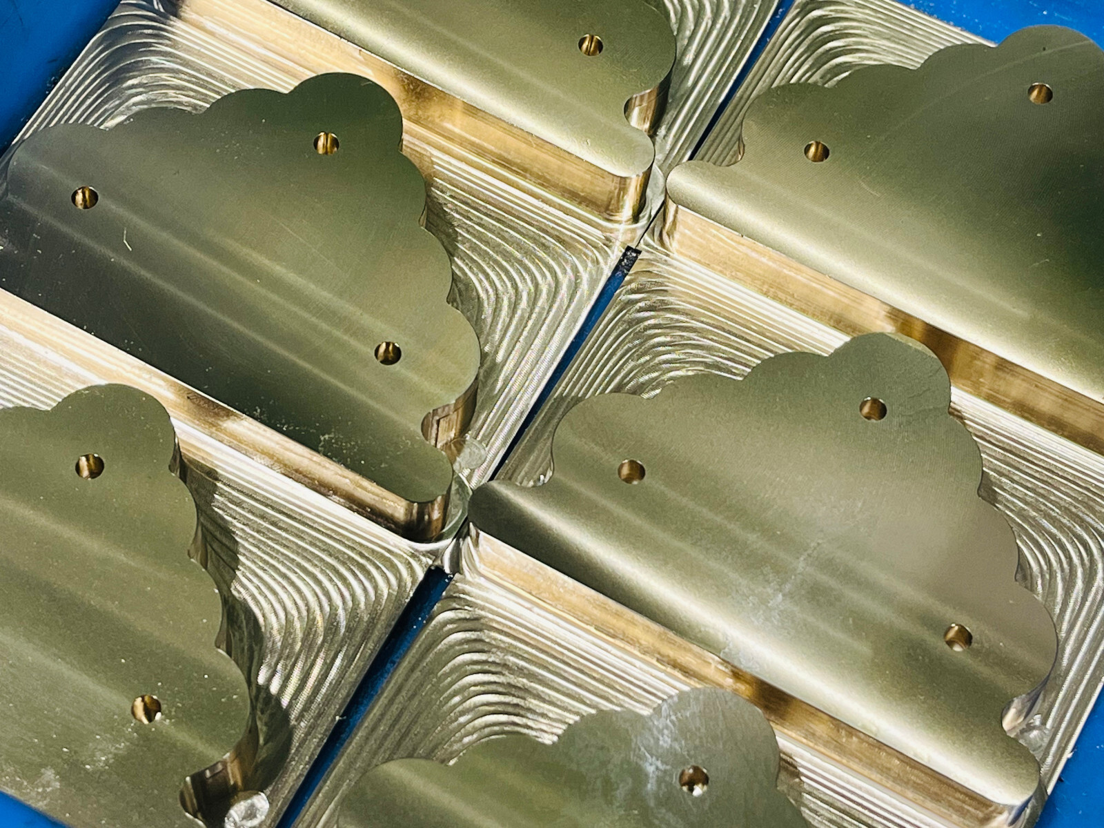 Ibanez Artist style Cloud Tailpiece - Chrome