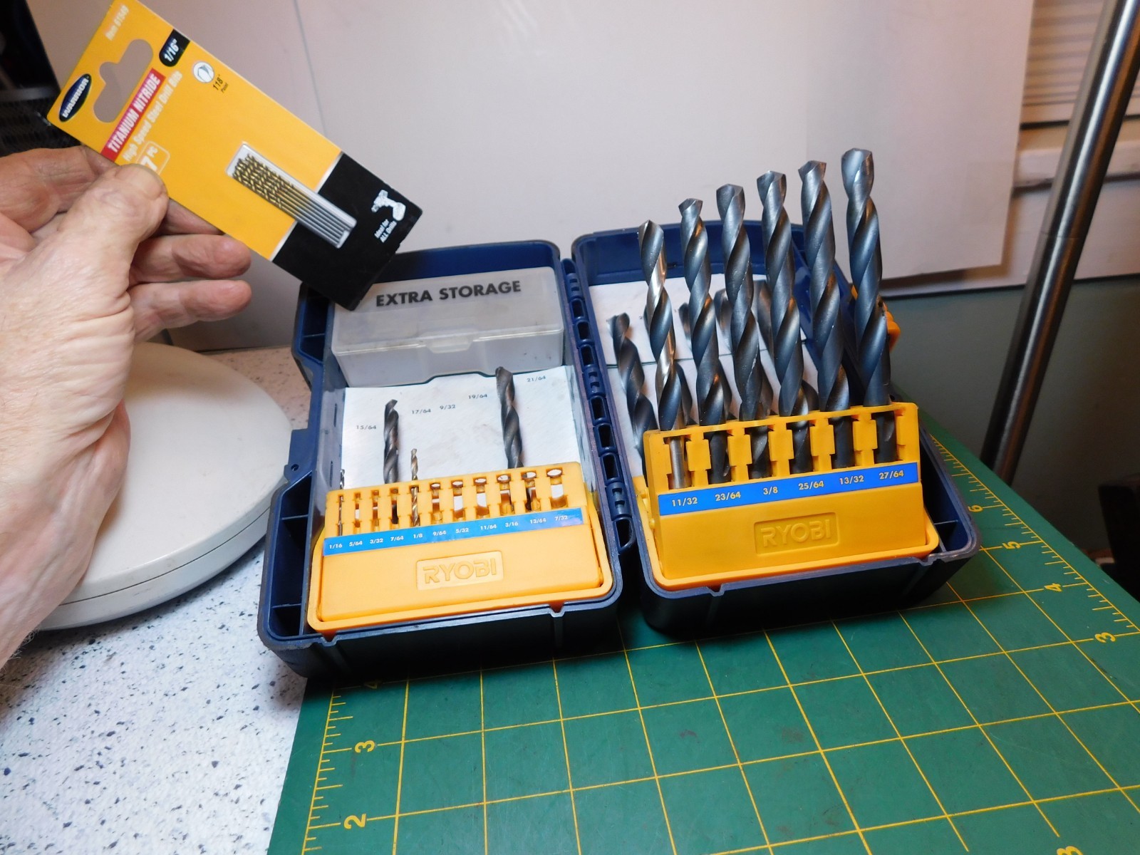 15pc New & Lightly Used Ryobi Drill Bit Set w/Storage Case +7-New 1/16