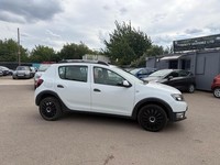 2015 Dacia Sandero Stepway 0.9 TCe Laureate 5dr HATCHBACK PETROL Manual