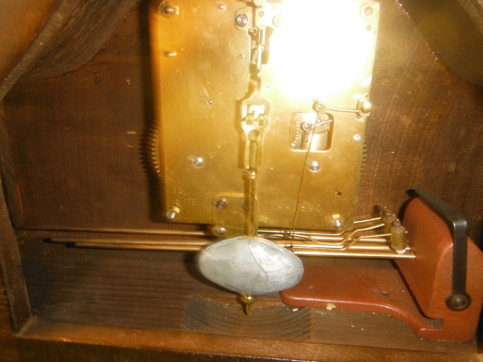 Vintage Fredrick Mauthe German Walnut Mantle Shelf Clock Triple Chime Working