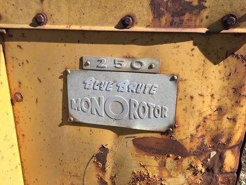 Worthington 250 CFM Towable Air Compressor With Detroit Diesel Engine